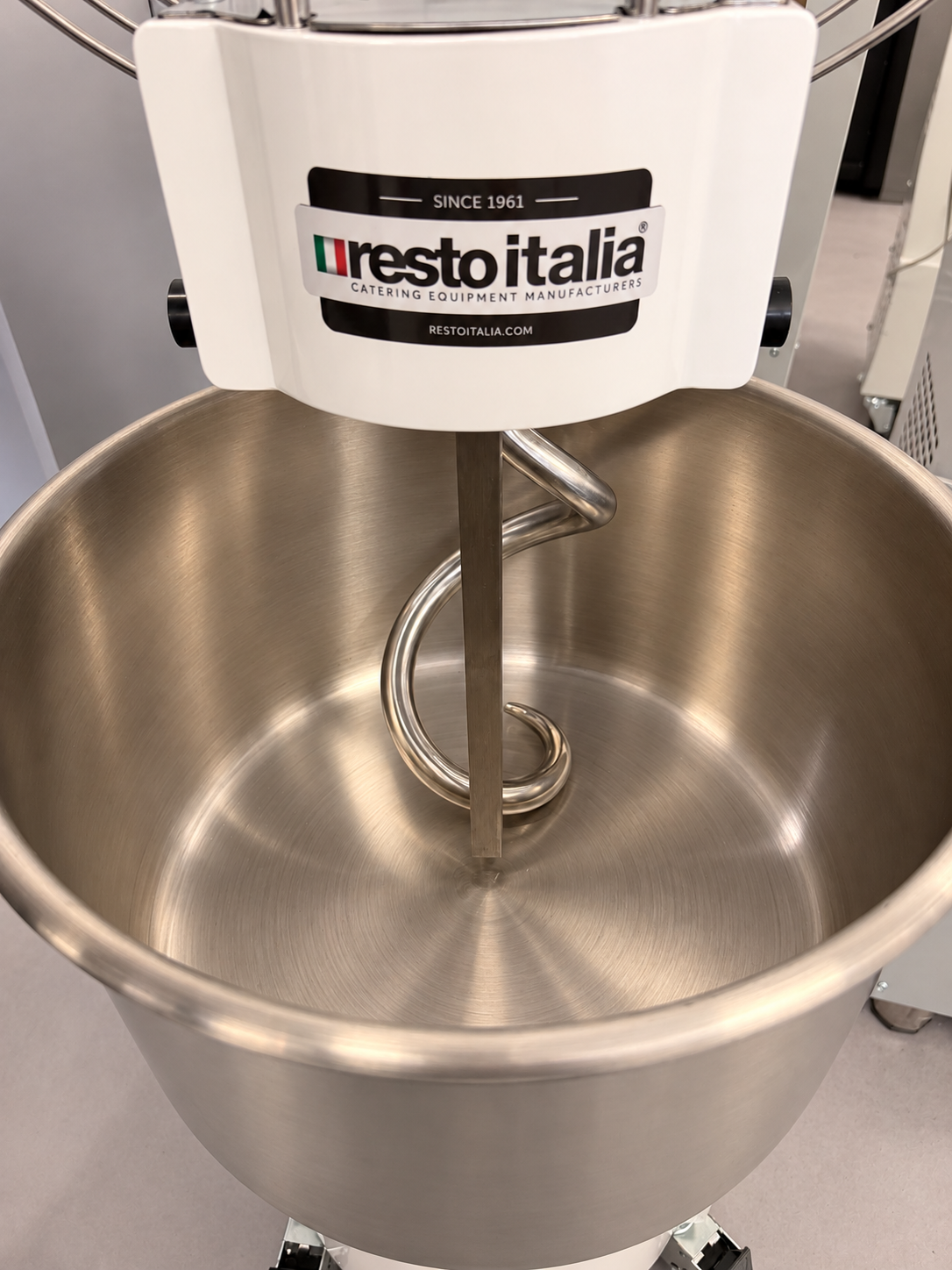 Pétrin à spirale professionnel RTF30 2V - Resto Italia